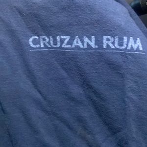 Cruisan rum t shirt